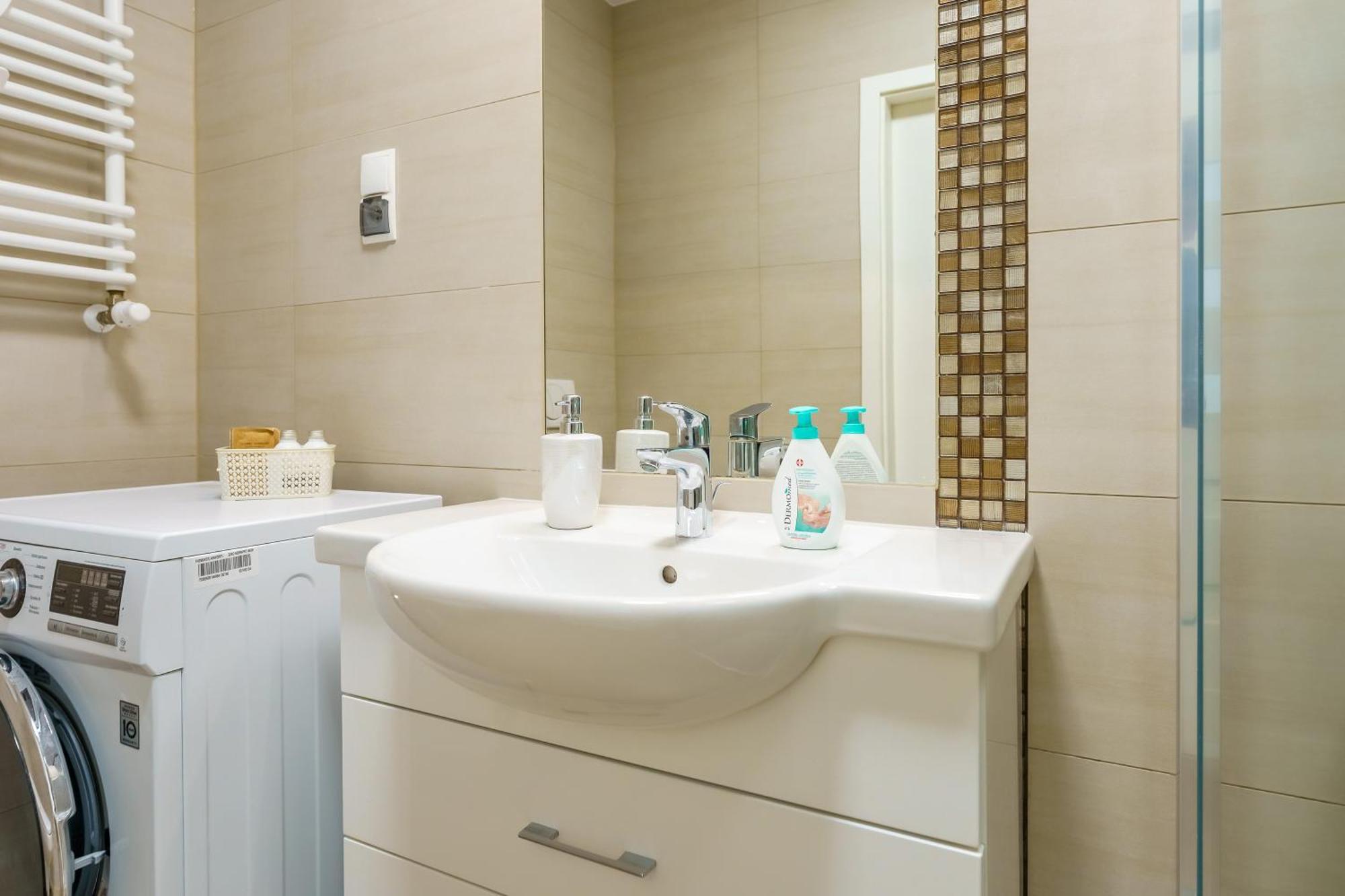 Apartament Solna 11A/404 โควอบเซก ภายนอก รูปภาพ